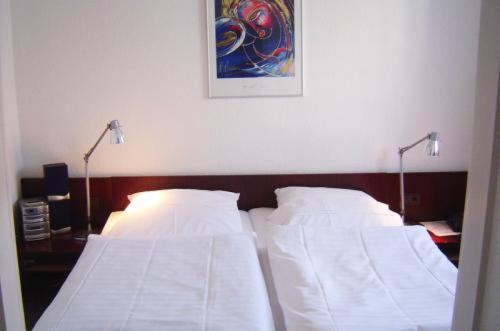 Hotel & Restaurant Raisch Steinwenden Amenities photo